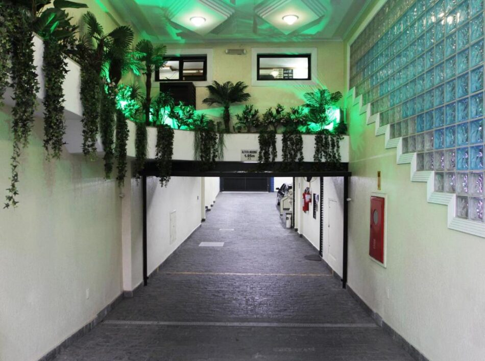 Entrada Estacionamento
